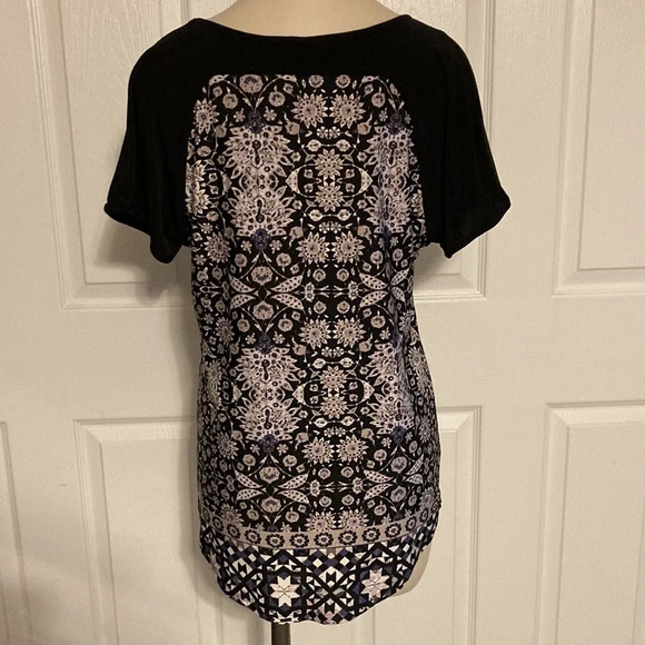 NWOT PerSeption Concept Patterned Top L - Picture 6 of 14